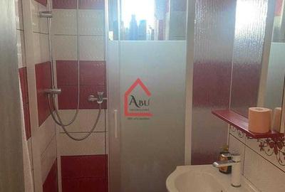 Apartament cu 2 camere decomandat în Podul de Fier - 3