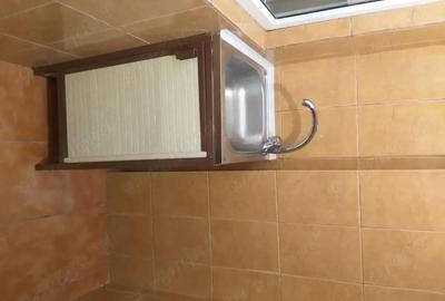 Garsonieră decomandată în Central - 2