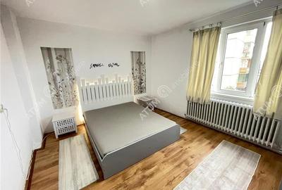 Apartament cu 3 camere 2 balcoane situat in zona Terezian din Sibiu - 3