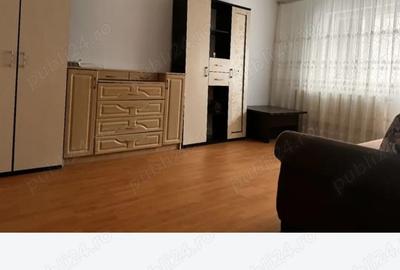 Inchiriez apartament 2 camere ultracentral - 1
