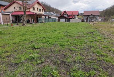 Teren de 626 mp, în Uiasca - 2