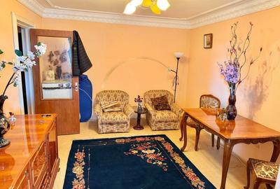 Apartament cu 3 camere în Km 4-5