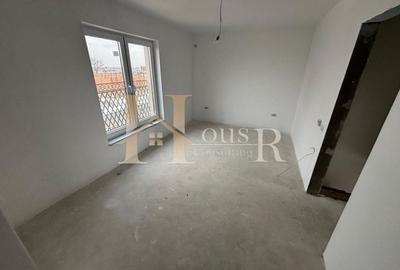 Casa la asfalt. Toate utilitatile. Posibilitate de personalizare - 10