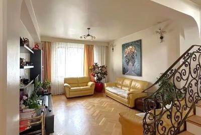 Casă cu 8 camere cu Canalizare în Floreasca - 4