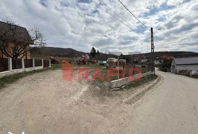 Teren de 5378 mp, în Central - 2