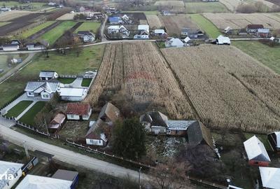 Casă cu 3 camere cu Teren 6100 Mp în Frătăuții Noi - 8