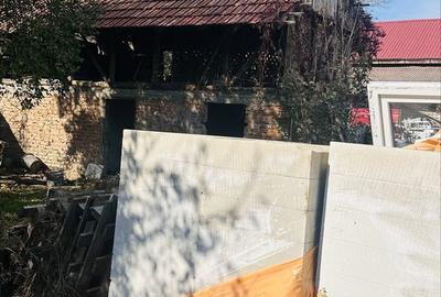 Casă cu 3 camere în Adâncata