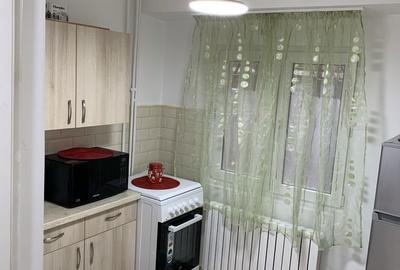 Apartament cu 3 camere decomandat în Timpuri Noi