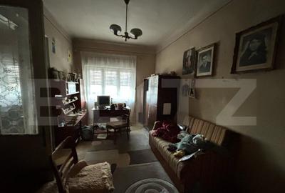 Casa de vanzare in suprafata de 100 mp localizata central i - 1