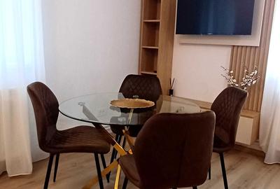 Apartament cu 2 camere decomandat în Băneasa
