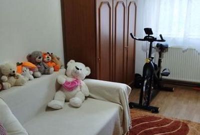 Apartament cu 2 camere decomandat în Triaj - 1