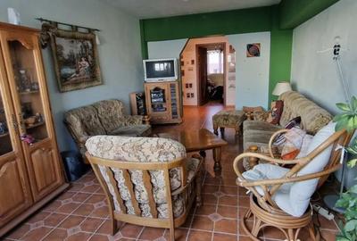 Apartament cu 4 camere decomandat în Poarta 6 - 1