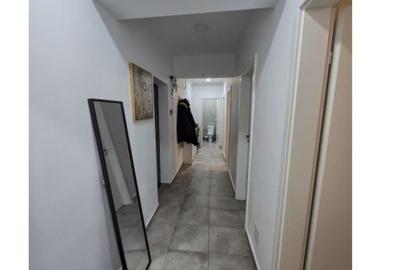 Apartament 3 camere Aparatorii Patriei - 1