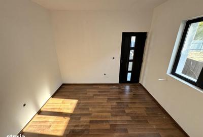 Casă cu 3 camere cu Teren 350 Mp în Holboca - 7