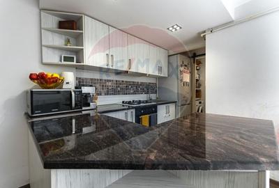 Apartament cu 3 camere nedecomandat, mobilat în Schei - 6