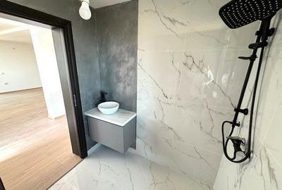 Casă cu 4 camere cu Teren 420 Mp în Central - 9