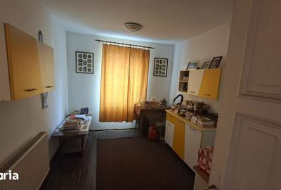Apartament cu 3 camere în Sud - 3