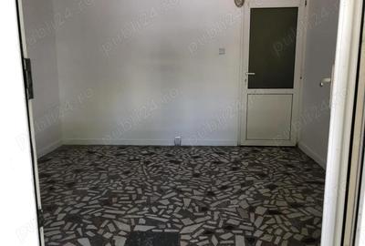 Spațiu comercial, de 13 mp, în Central - 4