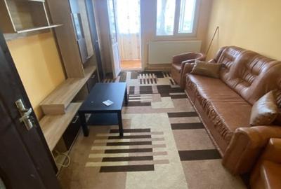 Apartament 3 camere decomandat,etaj 4/4 Bld. Racoteanu, Filiasi
