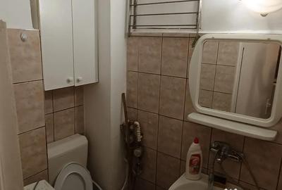 Garsonieră decomandată în Buziașului - 3