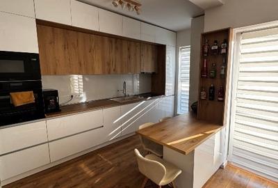 Apartament cu 2 camere semidecomandat, mobilat în Giroc - 1