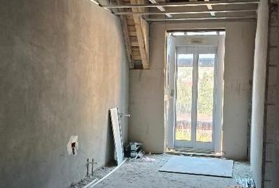 Busteni-Garsoniera de vanzare - 1