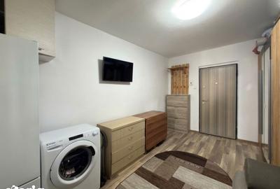 Garsonieră, mobilată în CET - 4