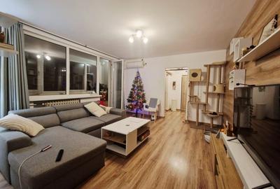 Apartament cu 3 camere semidecomandat, mobilat în Obor