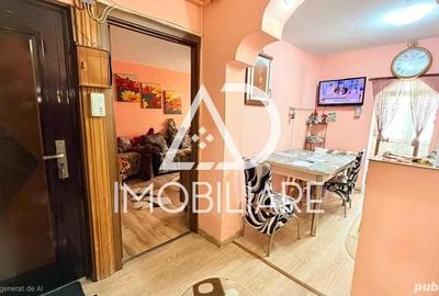 Apartament de vanzare 3 camere decomandat Zona 9 Mai, Str. Castanilor, 60 mp - 1