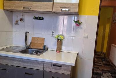 Apartament cu 3 camere decomandat în Central - 4