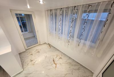 Apartament cu 5 camere decomandat în Spitalul Județean - 12