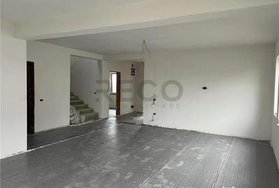 Casă cu 5 camere cu Teren 500 Mp în Sântandrei - 10