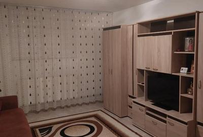 Apartament cu 2 camere decomandat în Central - 1