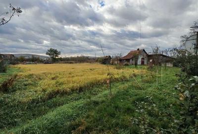 Teren de 1238 mp, în Apahida - 1