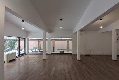 Spatiu de inchiriat pentru Birouri/Clinica Medicala/Cabinet Avocatura - 1