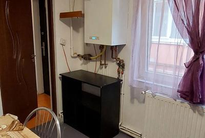 Garsonieră decomandată în Central - 4