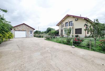 Casă spațioasă cu 3 dormitoare și teren generos  1380 mp Tulucesti, jud. Galați