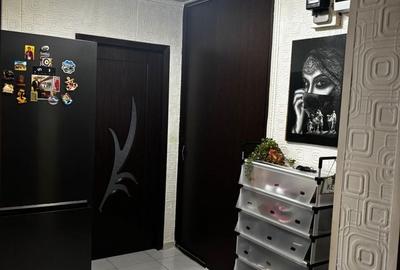 Apartament cu 3 camere în Militari