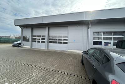 Spațiu comercial, de 280 mp, în Central - 3