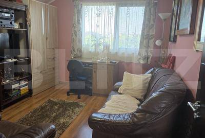 Casa de vanzare, cu 4 camere, 140 mp, teren 300 mp, zona Dara - 3