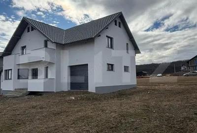 Casă cu Teren 400 Mp în Central - 5