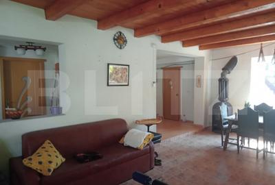 Casă cu 5 camere cu Canalizare în Răstolița - 8