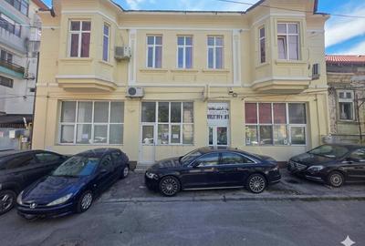 Casă individuală cu 14 camere cu Canalizare în Tomis Mall - 2