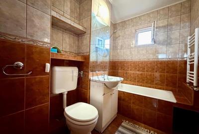Apartament cu 3 camere decomandat în Lipovei - 7