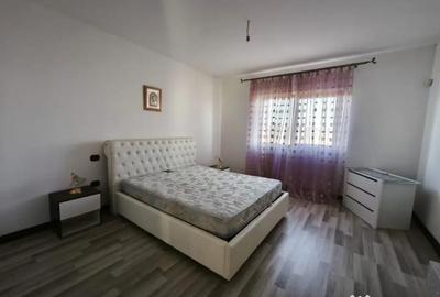 Casă cu 5 camere cu Teren 1792 Mp în Mitocu Dragomirnei - 11