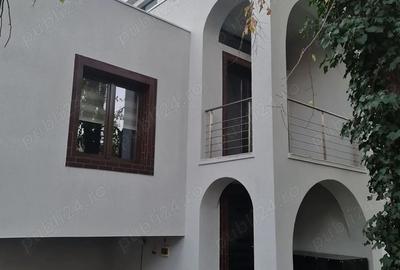 Casă cu 4 camere cu Teren 312 Mp în Central - 5