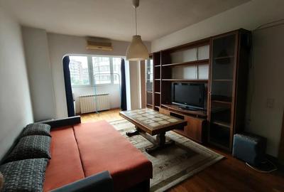 Apartament cu 2 camere decomandat în Floreasca