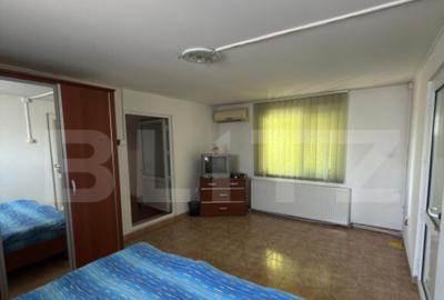 Casă cu 7 camere cu Teren 266 Mp în Central - 8