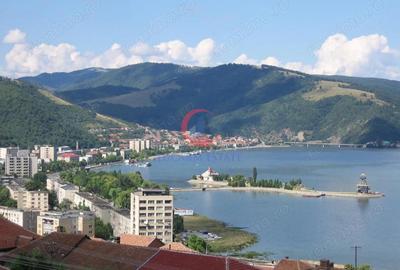 Teren de 3400 mp, în Central - 1