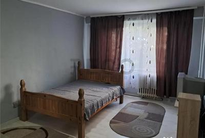 Apartament cu 3 camere decomandat în Nufărul - 5